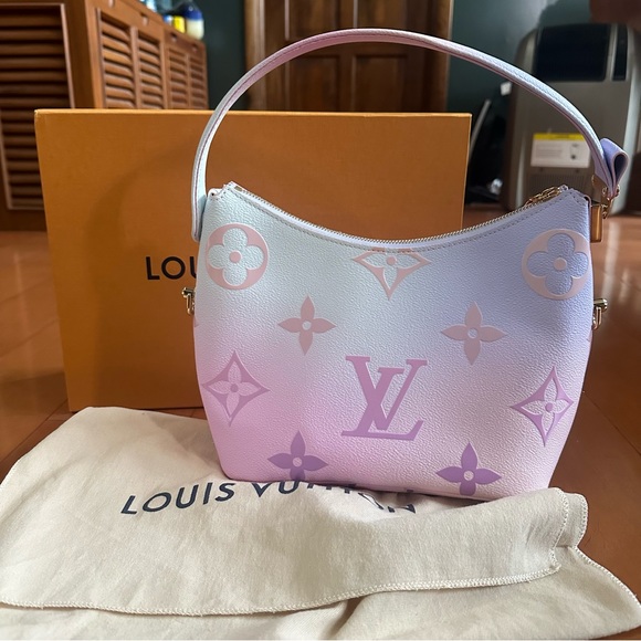 SOLD! louis vuitton limited edition marshmallow bag in sunrise pastel monogram - Picture 3 of 8